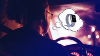 should You put on Your Apple Watch while driving?