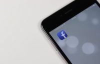 Publishers May Have To Pay To Be On Facebook News Feed