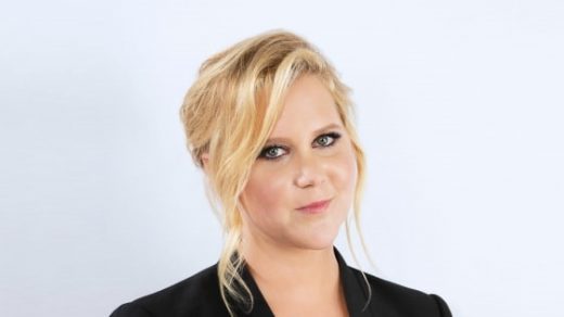 Amy Schumer On Aziz Ansari: “It’s good for everybody to learn that behavior’s not acceptable.”