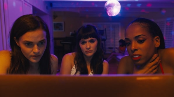 Blumhouse’s stylish horror movie “Cam” strips sex work of shame and judgment | DeviceDaily.com