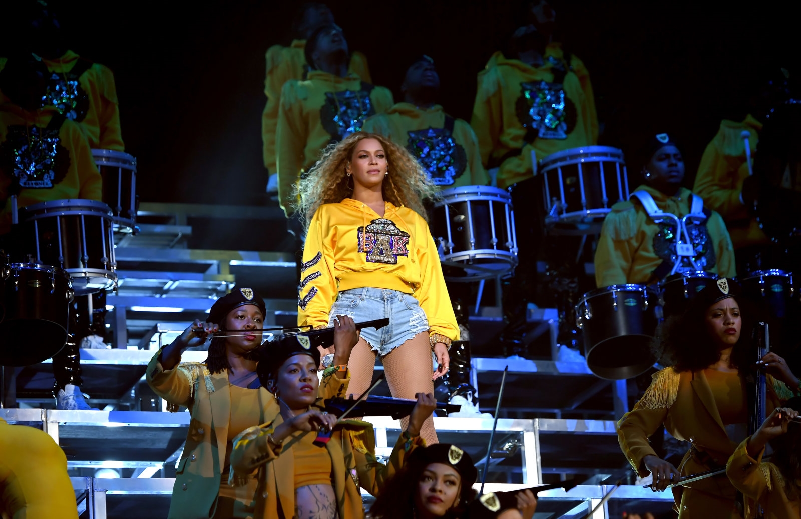 Netflix debuts Beyoncé Coachella show documentary on April 17th ...