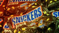 You can still get that free Snickers Halloween bag, but you may have to be quick on the draw