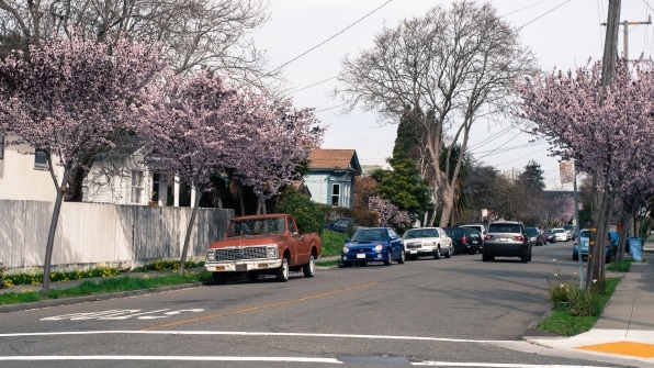 Berkeley is going to create a new traffic enforcement department, so police don’t do traffic stops | DeviceDaily.com