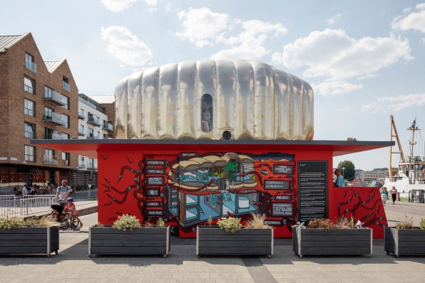 This house is designed for life on Mars (but it’s in England) | DeviceDaily.com