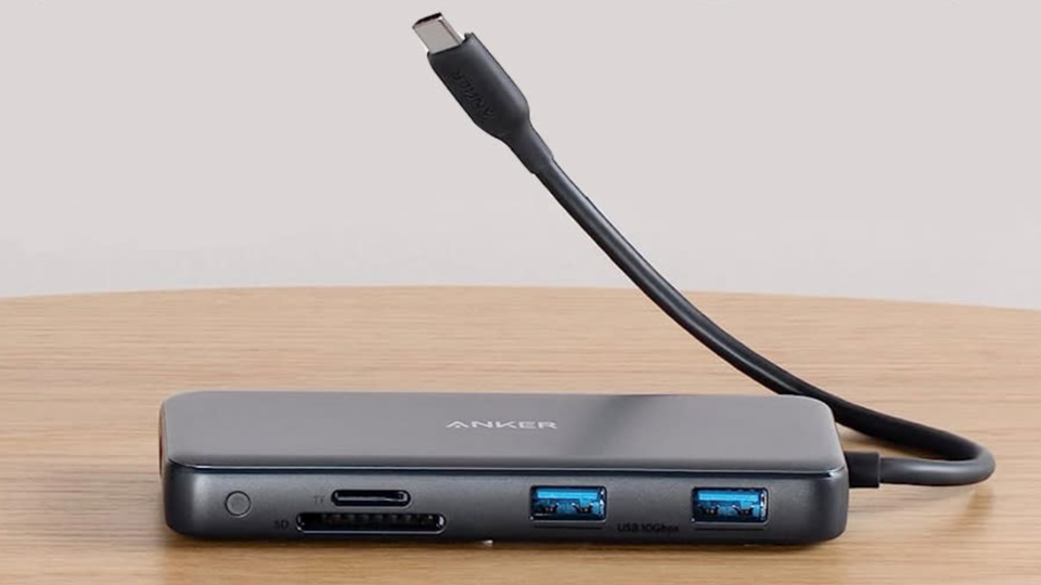 Pick up one of our favorite Anker USB-C hubs for only $40 | DeviceDaily.com