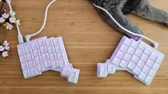 The best ergonomic keyboards for 2024 | DeviceDaily.com