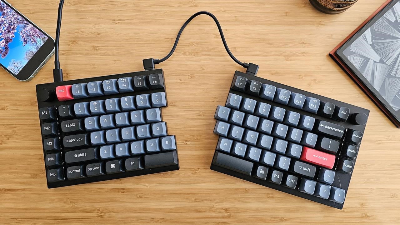 The best ergonomic keyboards for 2024 | DeviceDaily.com