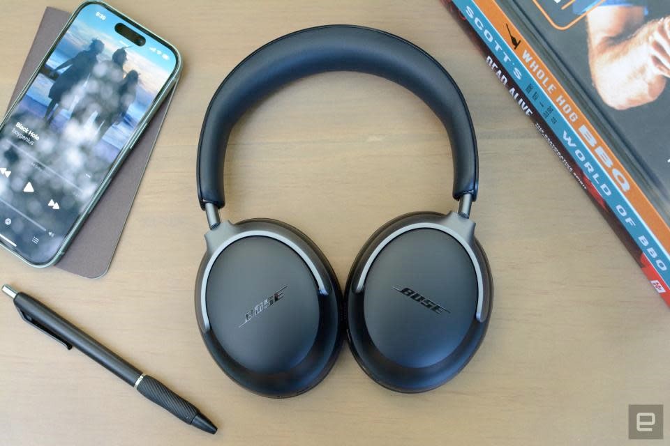 Some of our favorite Bose headphones and earbuds are back to all-time low prices | DeviceDaily.com