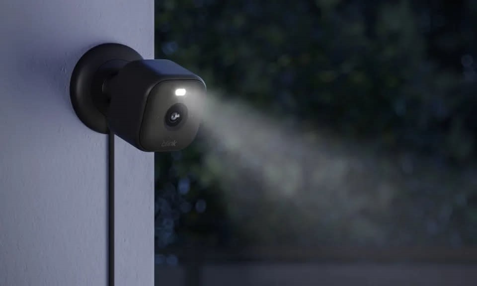 The new Blink Mini 2 home security camera is on sale for only $30 right now | DeviceDaily.com