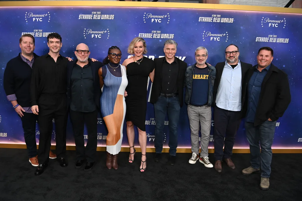 Alex Kurtzman talks about ‘Star Trek’ fandom, AI, and where the sci-fi franchise will boldly go next | DeviceDaily.com