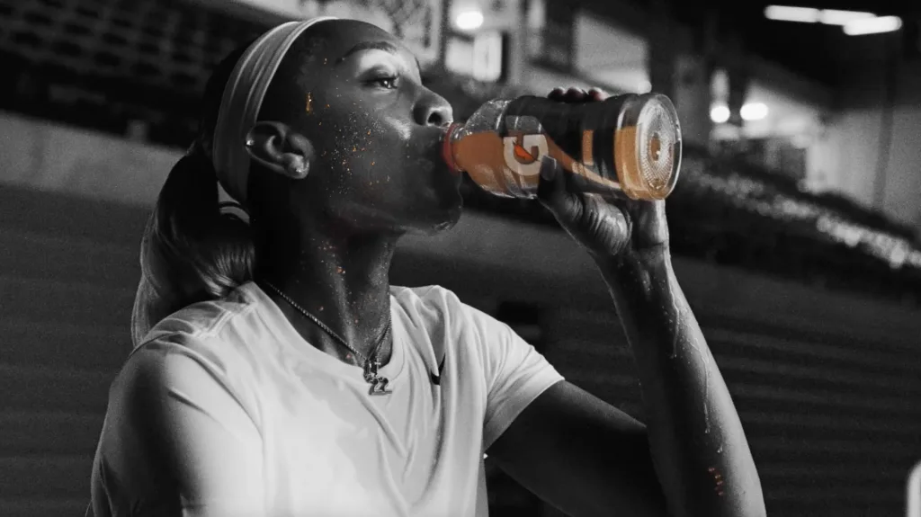 Michael Jordan is back and sweating for Gatorade | DeviceDaily.com