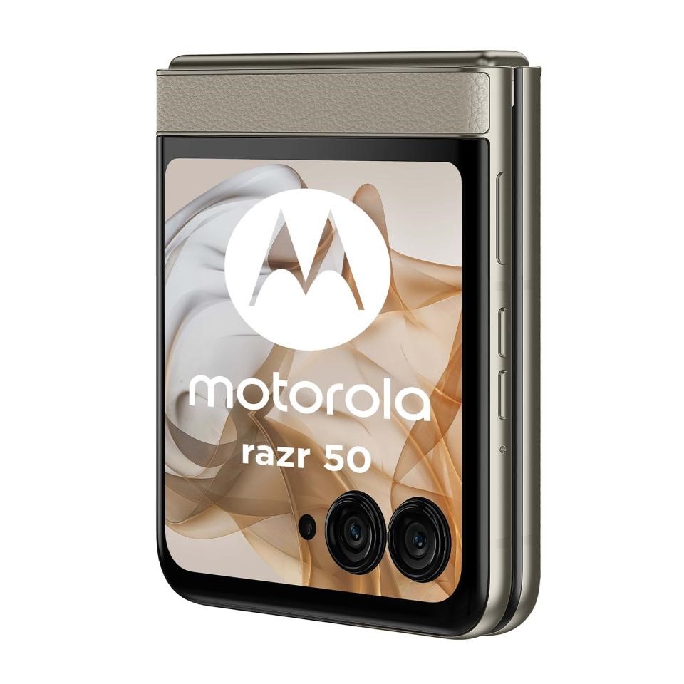 Motorola’s 2024 Razr lineup may include a bigger cover screen for the budget model | DeviceDaily.com