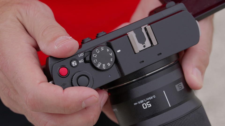 Panasonic S9 hands-on: A powerful creator camera with a patented LUT simulation button | DeviceDaily.com