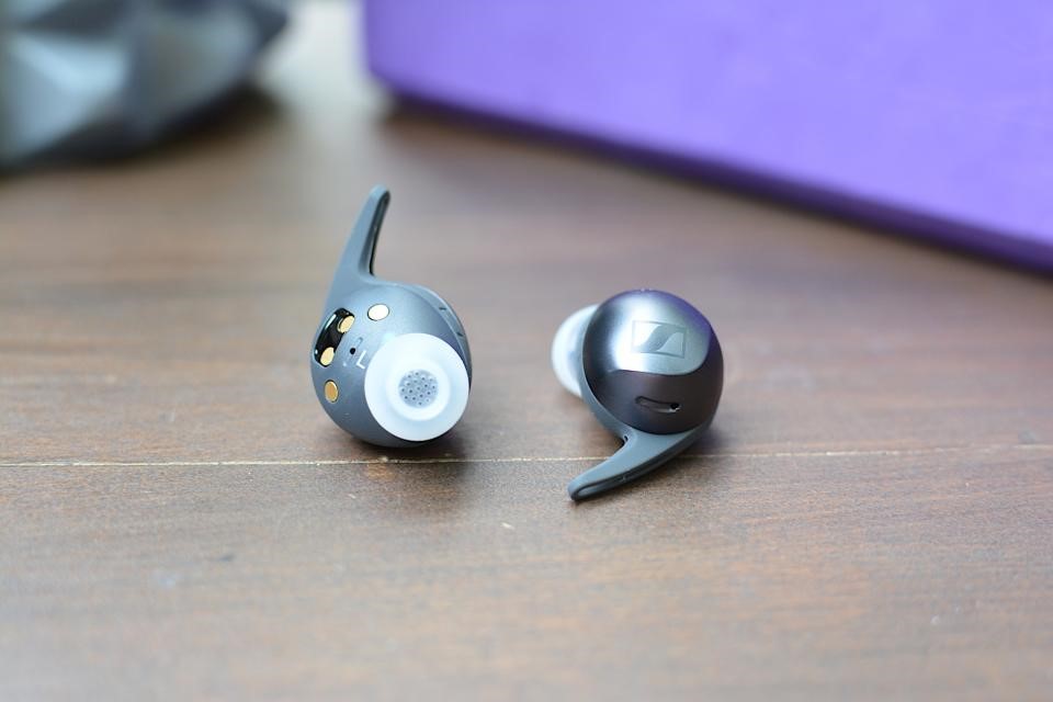 Sennheiser Momentum Sport review: Fitness earbuds that lack finesse | DeviceDaily.com