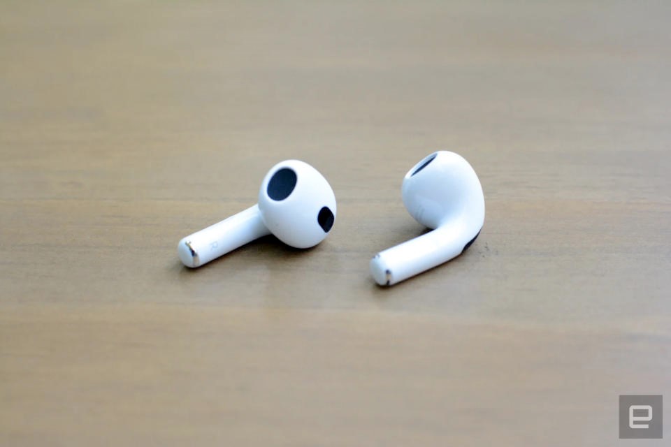 Apple’s third-gen AirPods are back on sale for their lowest price yet | DeviceDaily.com