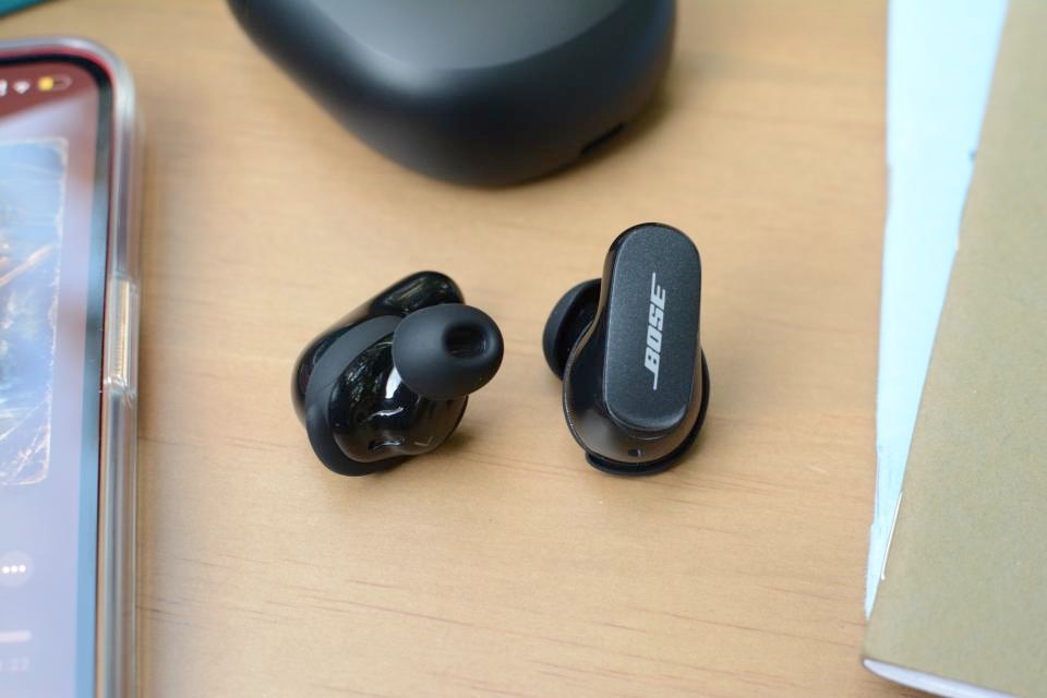 Early Prime Day deals discount the Bose QuietComfort II earbuds to a record-low price on Amazon | DeviceDaily.com