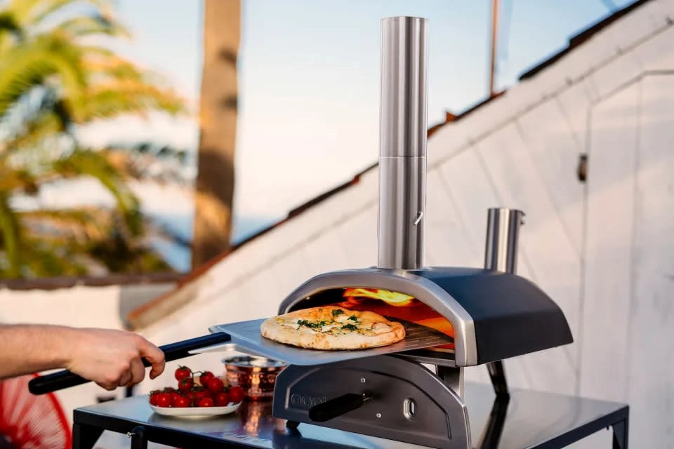 Ooni flash sale includes 20 percent off Karu and Koda pizza ovens | DeviceDaily.com