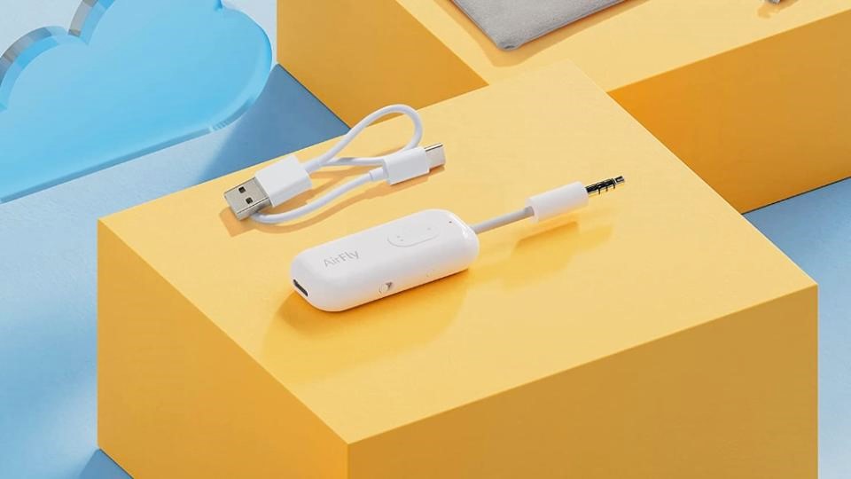 Twelve South's AirFly Duo Bluetooth dongle drops to a record low of $30 | DeviceDaily.com