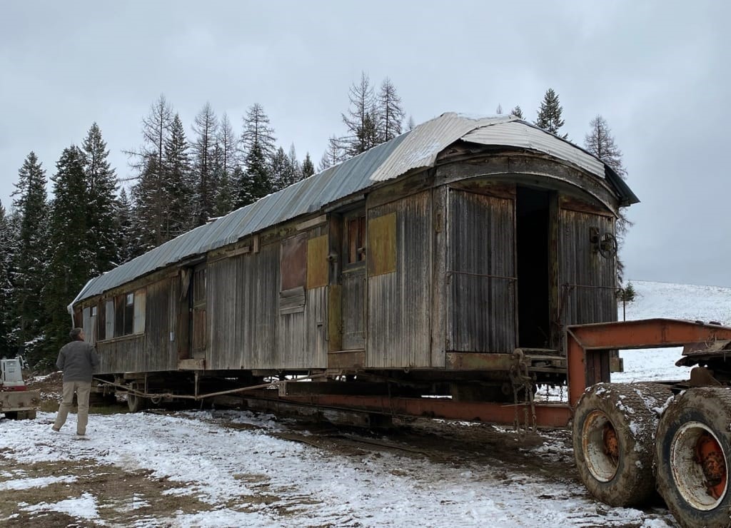 How a derelict train car in Idaho became one of Airbnb’s most interesting rentals | DeviceDaily.com