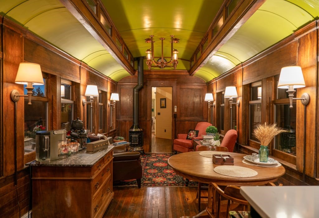 How a derelict train car in Idaho became one of Airbnb’s most interesting rentals | DeviceDaily.com