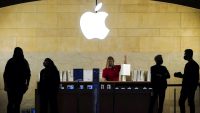 Apple allegedly imposed illegal workplace rules, NLRB says