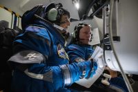 Starliner astronauts will come home in February on a SpaceX Crew Dragon