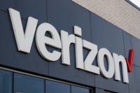 Verizon confirms a network outage is affecting mobile customers across the US