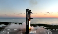 SpaceX successfully catches Super Heavy booster after launching Starship’s fifth flight