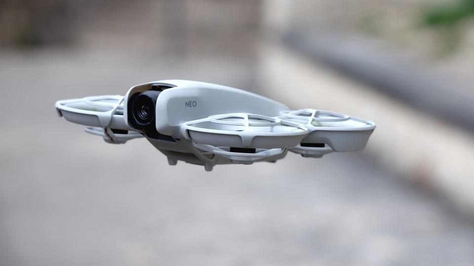 DJI Neo drone firmware update adds more speed and vertical video | DeviceDaily.com